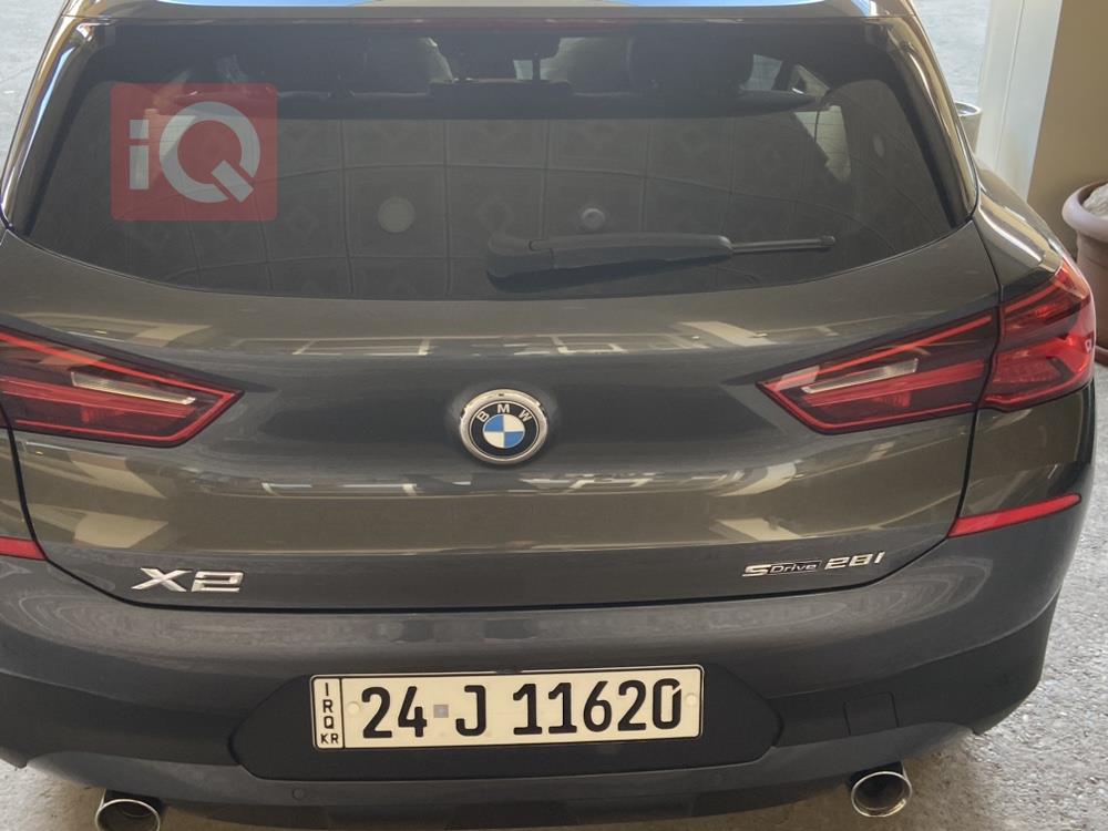BMW X2